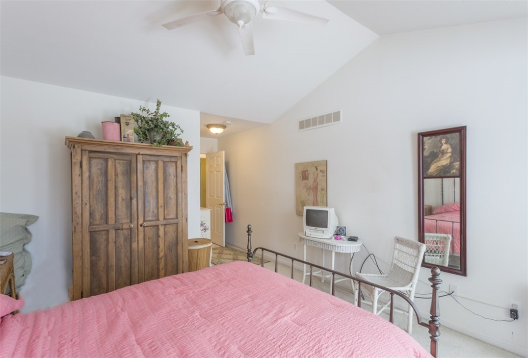 5852 Windstar Circle